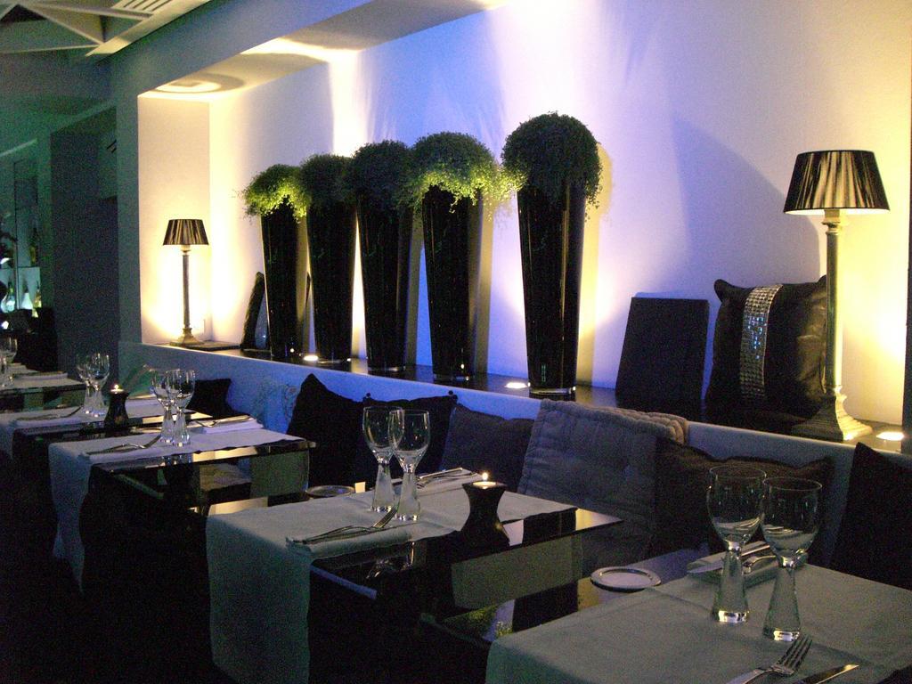 The Originals City, Hotel Le Concorde Panoramique, Thionville Bagian luar foto